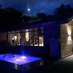 木屋 Neu: Alpen-chalet Seekarblick Mit Pool 伦格里斯